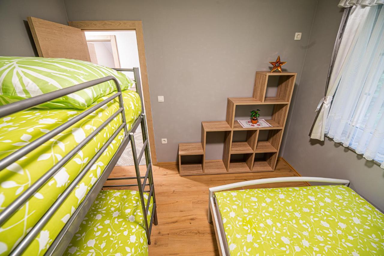 Holiday Home With Hot Tub And Sauna Sabina Rovte Εξωτερικό φωτογραφία